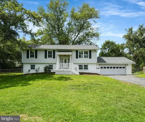 110 Austin Dr, Stafford, VA 22554