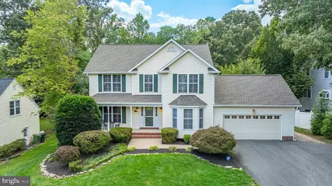 14 Brookstone Dr, Fredericksburg, VA 22405