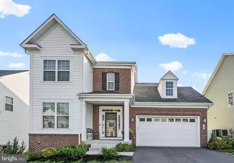 38 Doria Hill Dr, Stafford, VA 22554