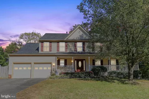 7 Rapids Way, Fredericksburg, VA 22405