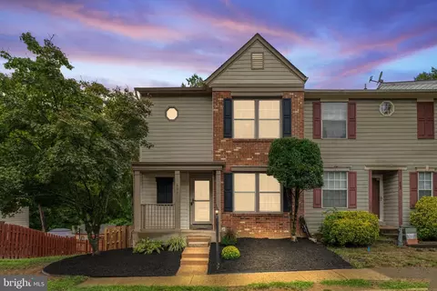 601 Wind Ridge Dr, Stafford, VA 22554