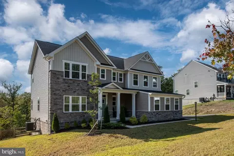 24 Granville Dr, Fredericksburg, VA 22405
