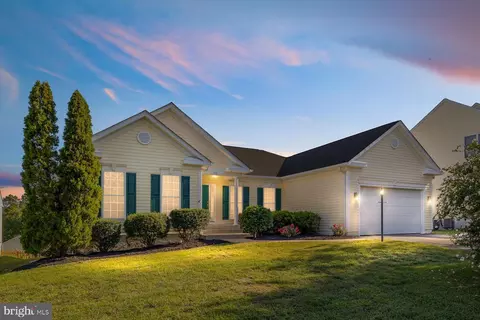 116 Walnut Farms Pkwy, Fredericksburg, VA 22405