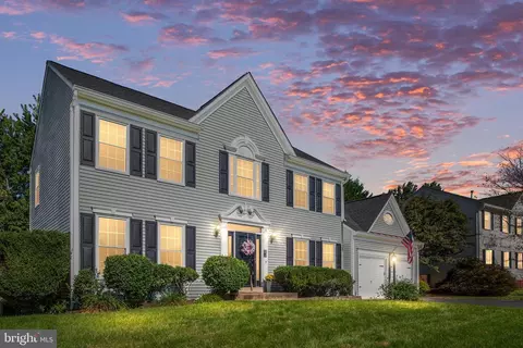 13 Halifax Ct, Stafford, VA 22554