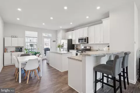 520 River Crest Way, Fredericksburg, VA 22405