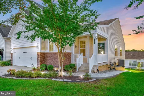 7 Montauk Ave, Fredericksburg, VA 22406