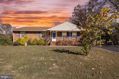 601 Fagan Dr, Fredericksburg, VA 22405