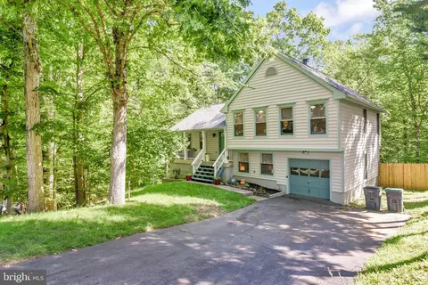 12 Matio Cv, Stafford, VA 22554