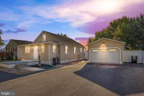 206 Pratt St, Fredericksburg, VA 22405