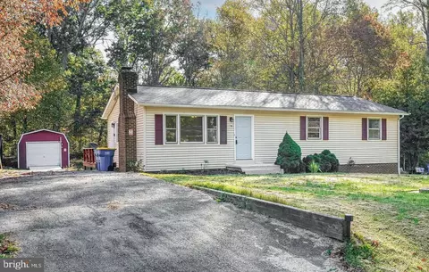 30 Hillcrest Dr, Stafford, VA 22556