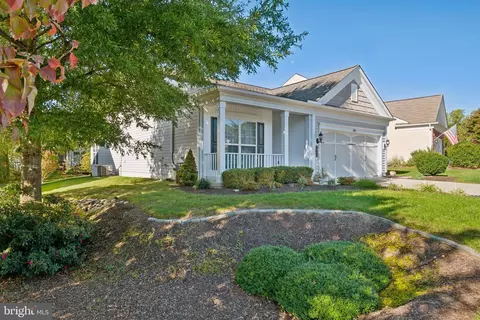 84 Denison St, Fredericksburg, VA 22406