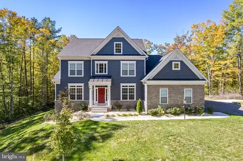 965 Mountain View Rd, Fredericksburg, VA 22406