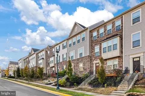 215 Freesia Ln, Stafford, VA 22554