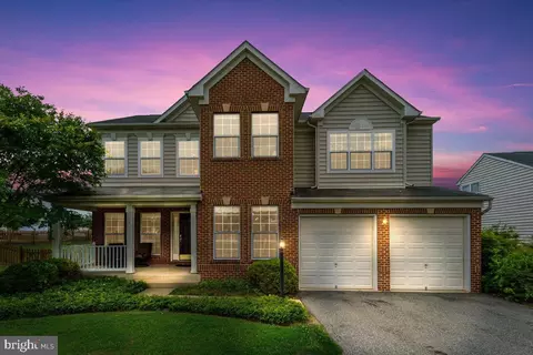 1 Denton Ct, Fredericksburg, VA 22405
