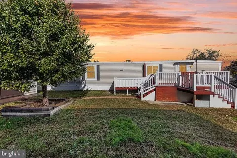 104 Ciff Cir, Stafford, VA 22556