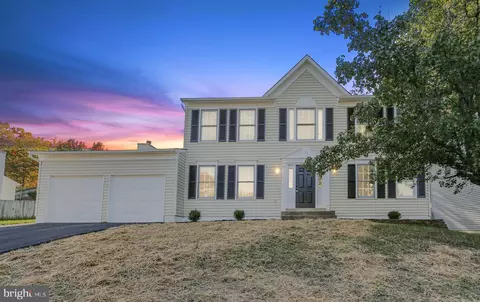 26 Summerwood Dr, Stafford, VA 22554