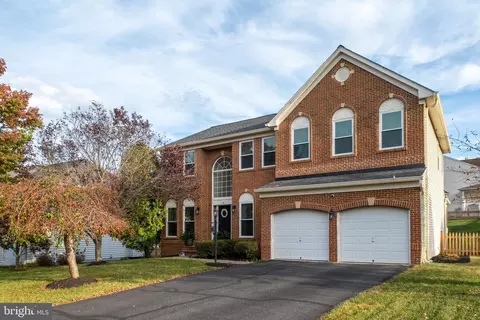 4 Morrison Ct, Fredericksburg, VA 22405