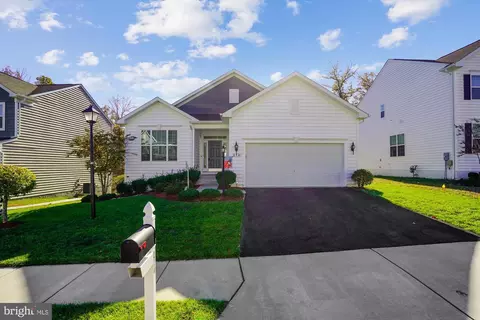 214 Arboretum Ln, Fredericksburg, VA 22405