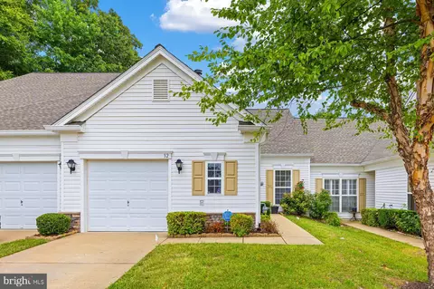 32 Turtle Creek Way #8-2, Fredericksburg, VA 22406