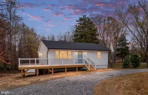 135 Morton Rd, Fredericksburg, VA 22405