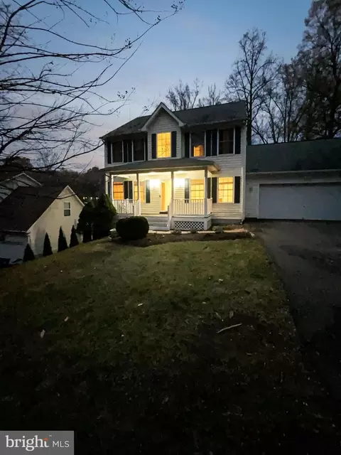 243 Morton Rd, Fredericksburg, VA 22405
