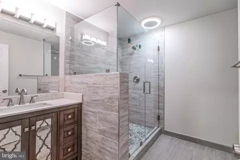 202 Buckingham Ln #101, Stafford, VA 22554