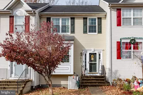 607 Kings Crest Dr, Stafford, VA 22554