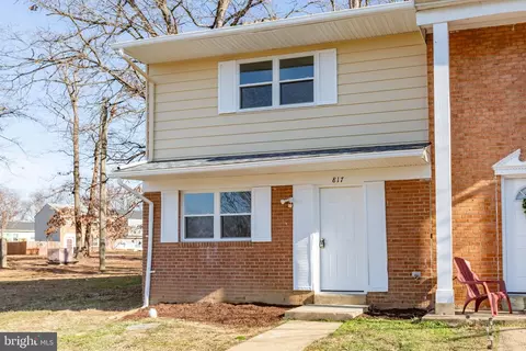 817 Anvil Rd, Fredericksburg, VA 22405