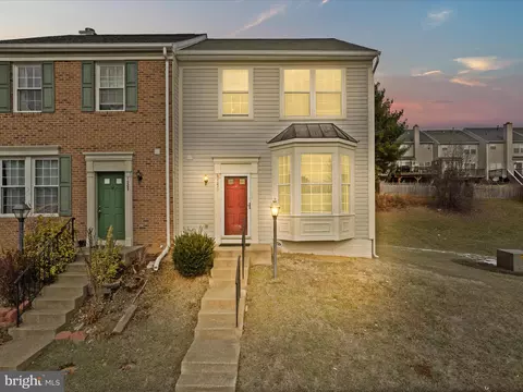 1211 Pinnacle Dr, Stafford, VA 22554