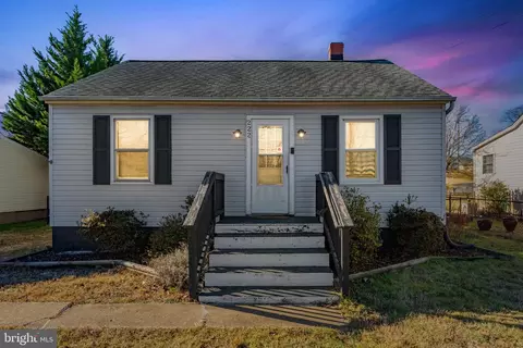 222 Marion St, Fredericksburg, VA 22405