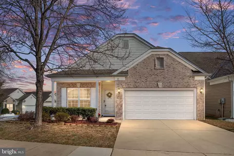 31 Chantilly Pl, Fredericksburg, VA 22406
