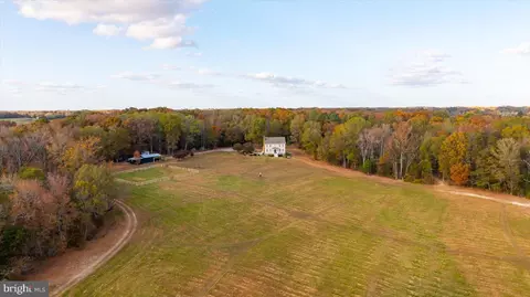 77 Windy Ridge Ln, Fredericksburg, VA 22405