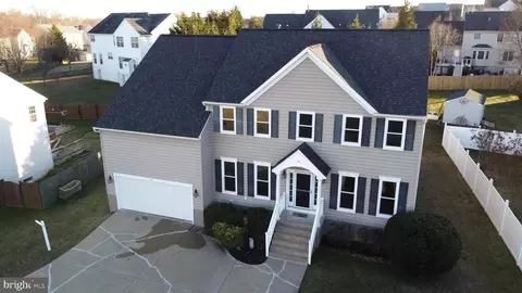 49 Morningmist Dr, Fredericksburg, VA 22406