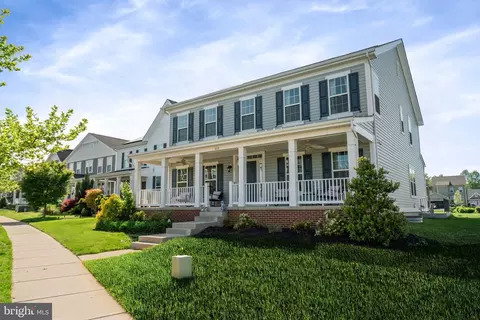 608 Coastal Ave, Stafford, VA 22554