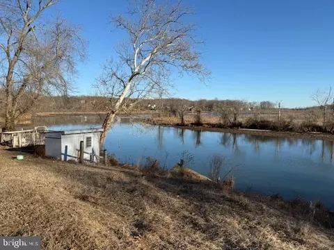34 Barge Ln, Stafford, VA 22554