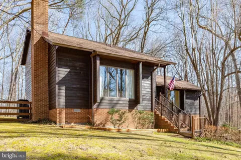 107 Sandlewood Ter, Fredericksburg, VA 22405