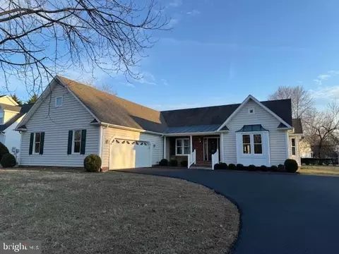22 Ridge Pointe Ln, Fredericksburg, VA 22405
