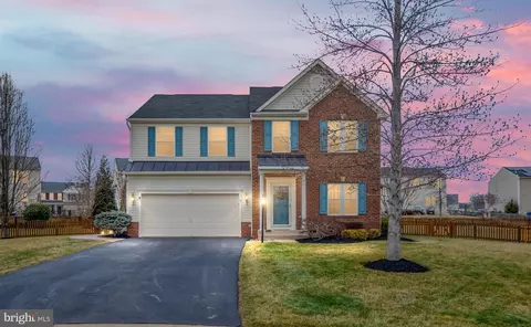 6 Bracey Mill Ct, Fredericksburg, VA 22406
