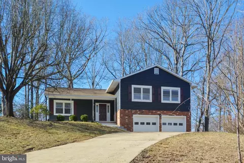 7 Somerville St, Stafford, VA 22554