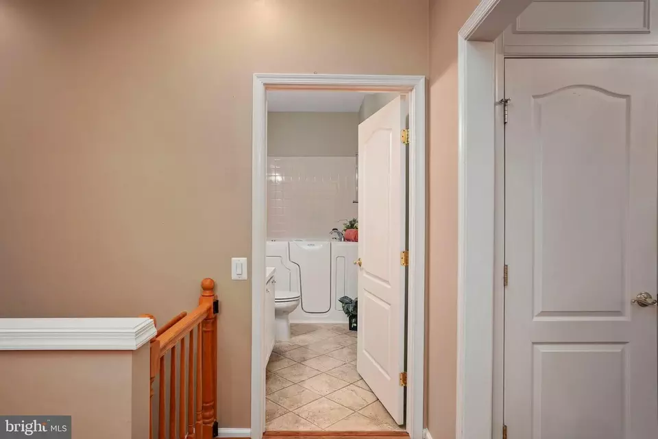 Entry Way - 94 Aspen Hill Dr #23-2, Fredericksburg, VA 22406 photo 6 of 10