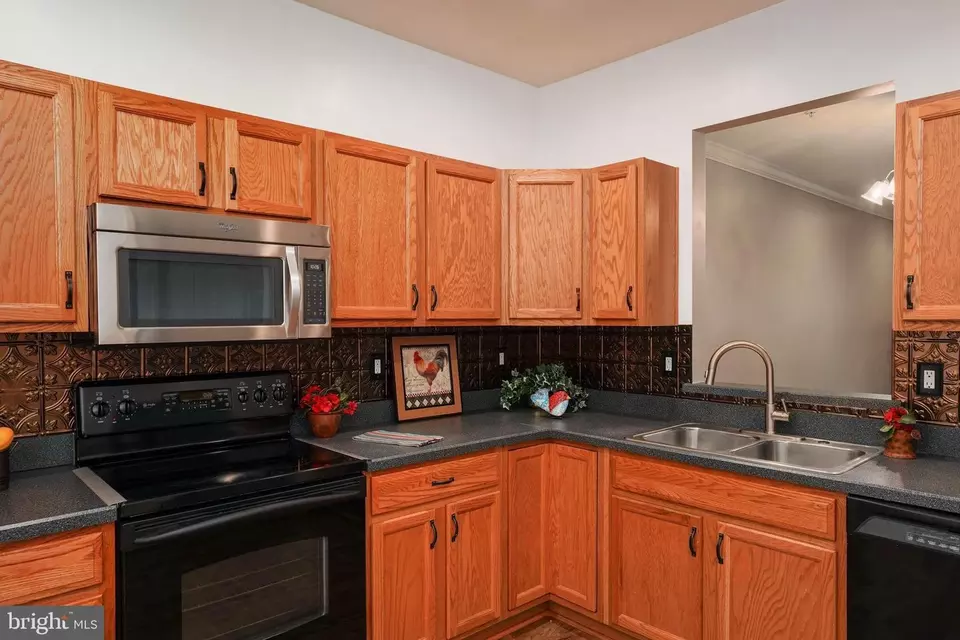 Kitchen - 94 Aspen Hill Dr #23-2, Fredericksburg, VA 22406 photo 2 of 3
