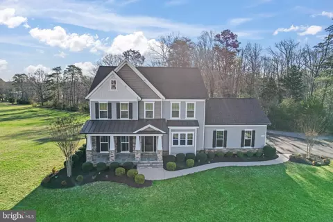 17 Dahlia Ln, Fredericksburg, VA 22406