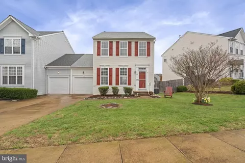 16 Barnum Dr, Stafford, VA 22556