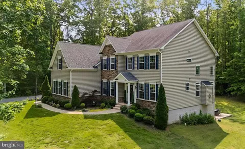 125 Timberidge Dr, Fredericksburg, VA 22406