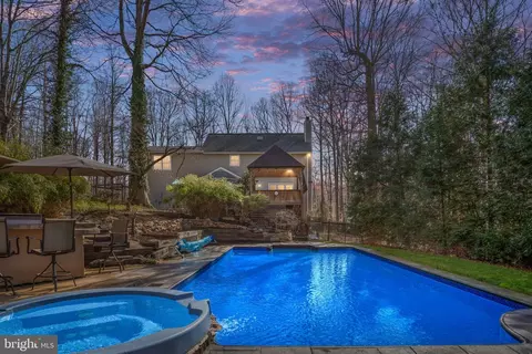 35 Bayberry Ln, Fredericksburg, VA 22406