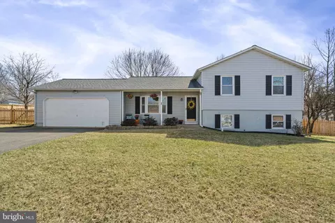 1 Bertram Blvd, Stafford, VA 22556