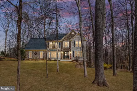 9 Rome Dome Ct, Stafford, VA 22556