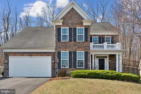 4 Darden Ct, Stafford, VA 22554