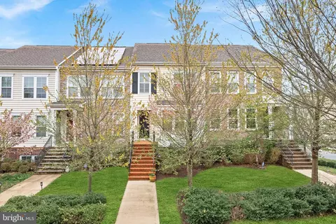 202 Apricot St, Stafford, VA 22554