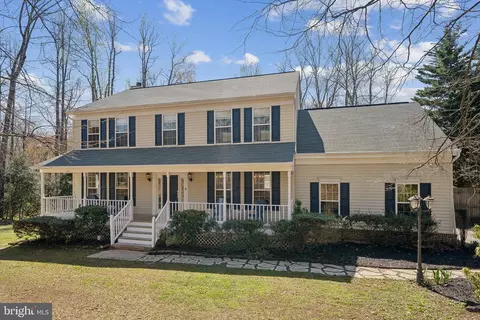 145 Longwood Dr, Stafford, VA 22556